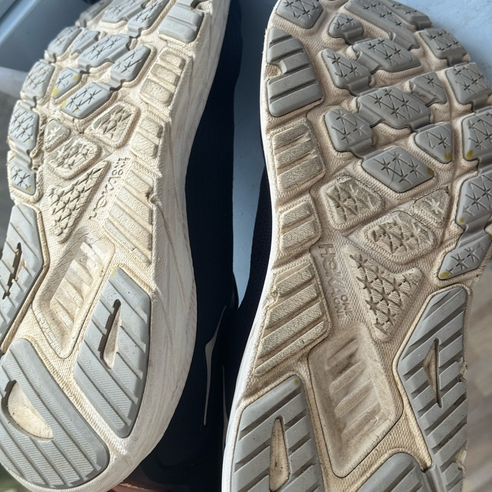 Hoka Arahi 7 Men's Dark Blue Sneakers - Picture 4 of 6